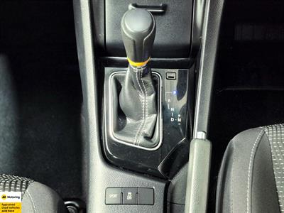 2015 Toyota Corolla - Thumbnail