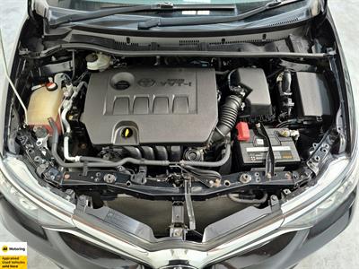 2015 Toyota Corolla - Thumbnail