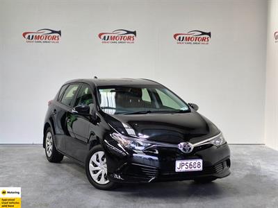 2015 Toyota Corolla - Thumbnail