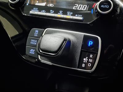 2022 Toyota Aqua - Thumbnail