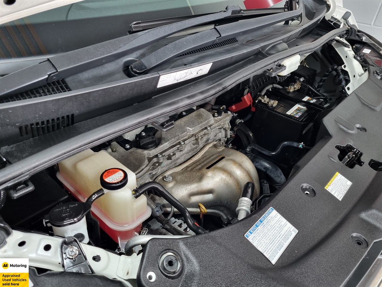 2016 Toyota Vellfire