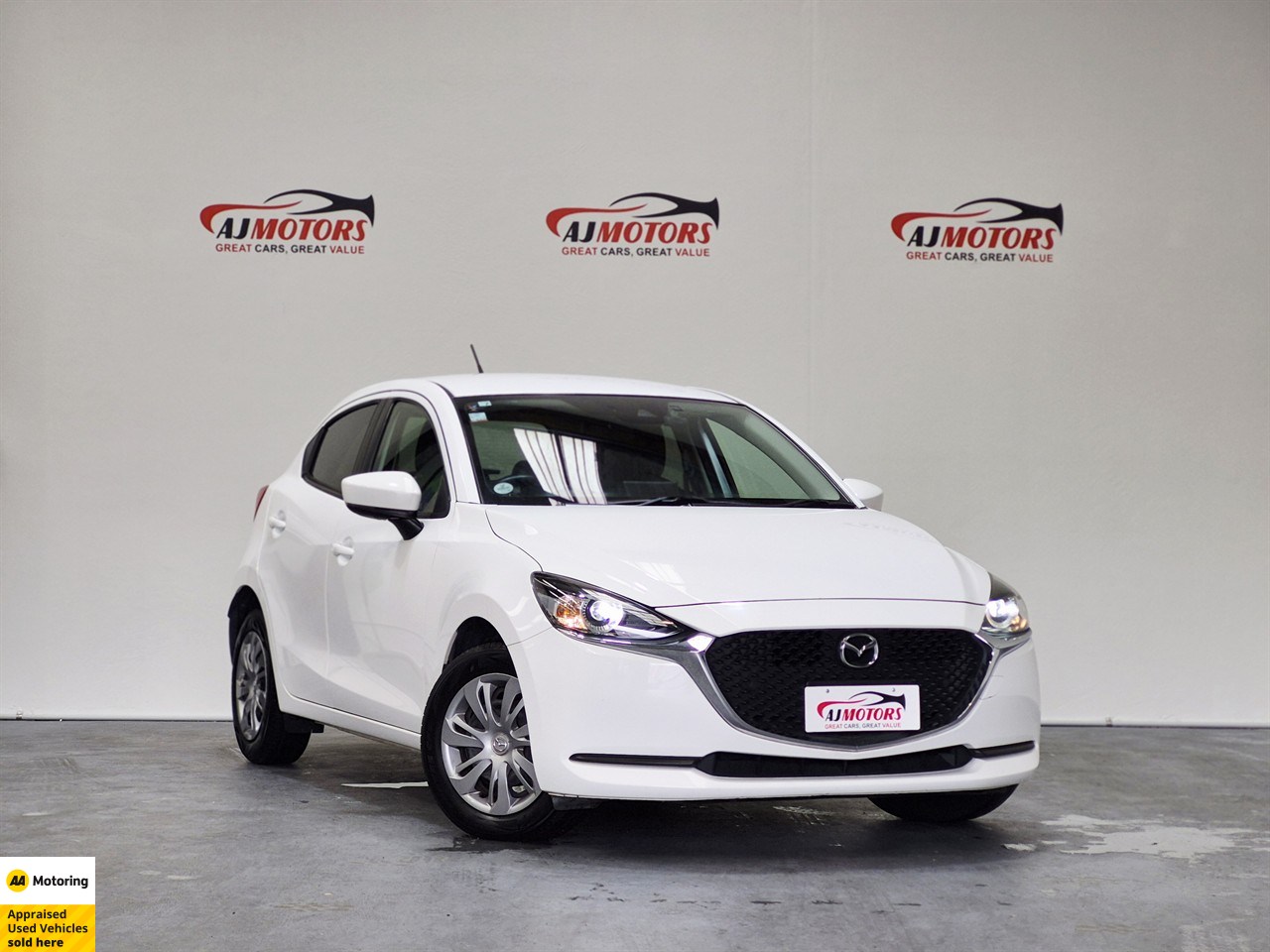 2022 Mazda MAZDA2