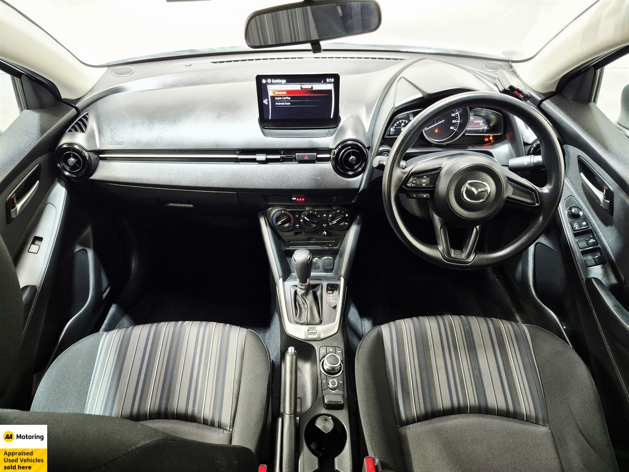 2022 Mazda MAZDA2