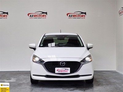 2022 Mazda MAZDA2 - Thumbnail