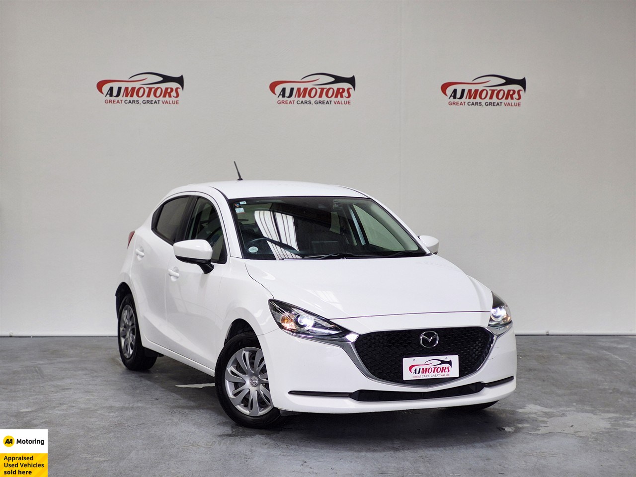 2022 Mazda MAZDA2