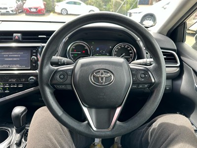 2018 Toyota Camry - Thumbnail