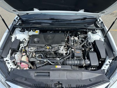 2018 Toyota Camry - Thumbnail