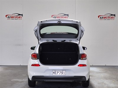 2019 Hyundai i30 - Thumbnail