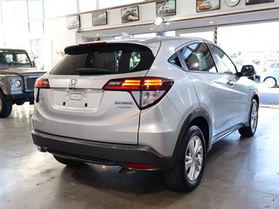 2015 Honda Vezel - Thumbnail