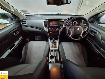 2021 Mitsubishi Triton - Thumbnail