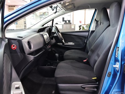 2014 Toyota Vitz - Thumbnail