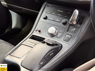 2012 Lexus CT200H - Thumbnail