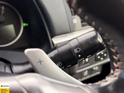 2012 Lexus CT200H - Thumbnail