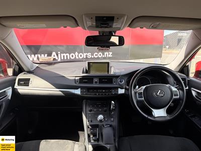 2012 Lexus CT200H - Thumbnail