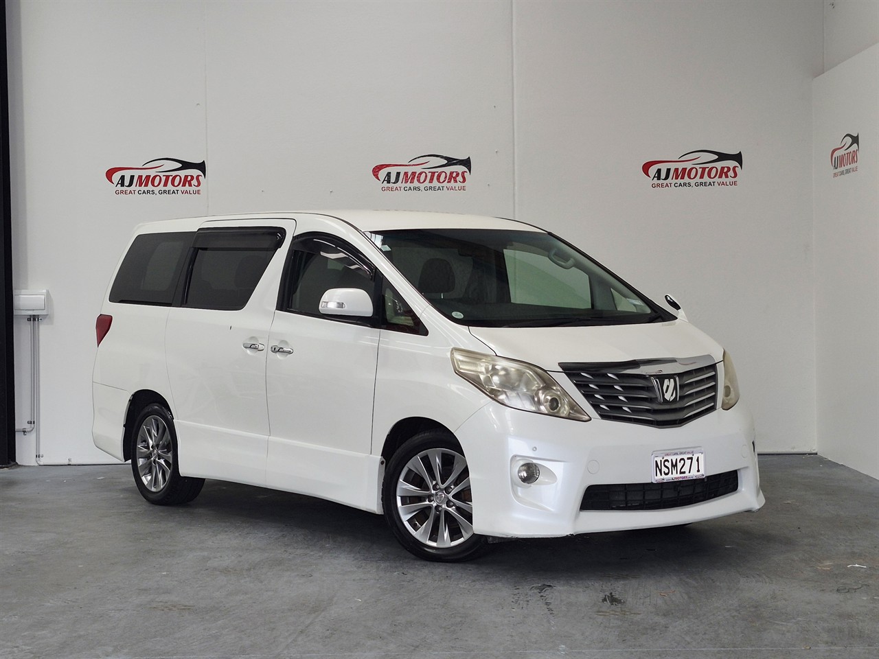2010 Toyota Alphard