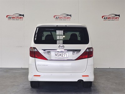2010 Toyota Alphard - Thumbnail