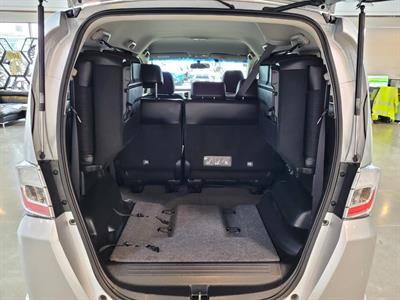 2012 Honda Freed - Thumbnail