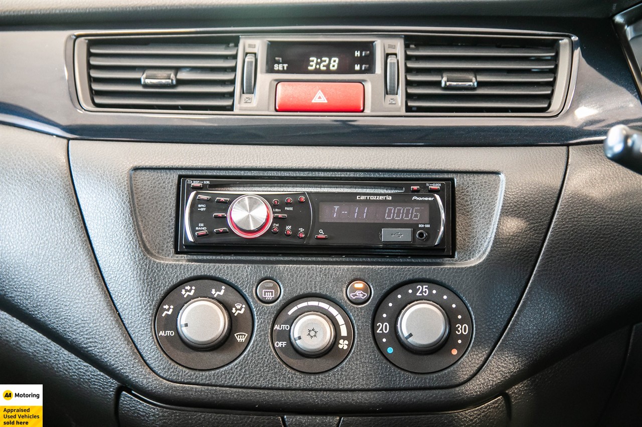 2002 Mitsubishi Lancer
