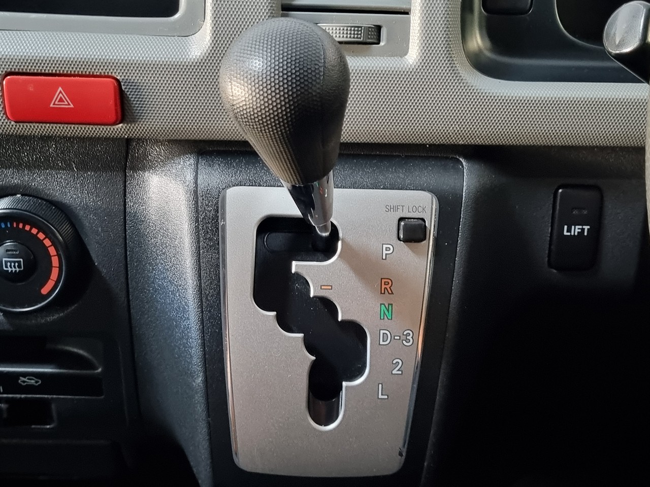 2013 Toyota Regius