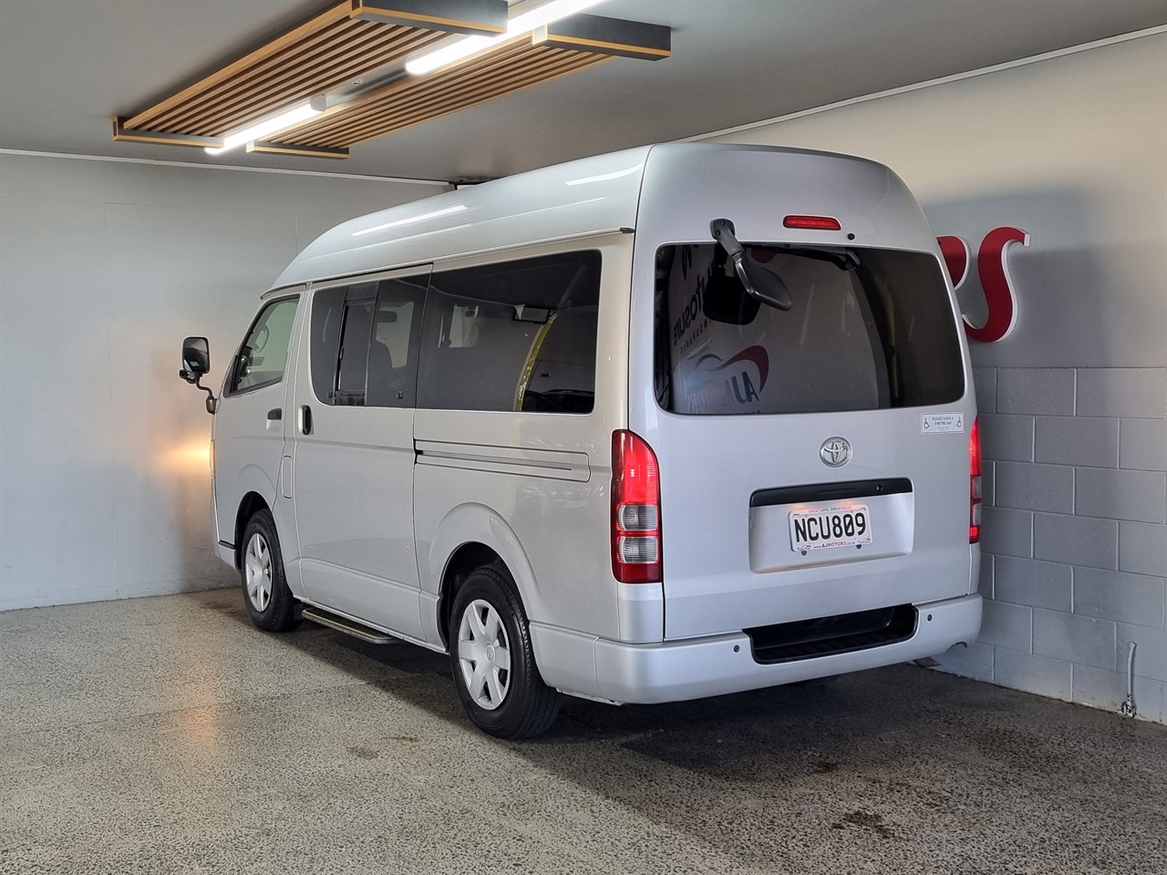 2013 Toyota Regius