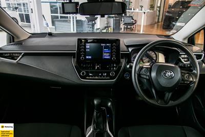 2020 Toyota Corolla - Thumbnail