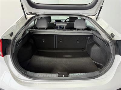 2022 Hyundai IONIQ - Thumbnail