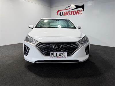 2022 Hyundai IONIQ - Thumbnail
