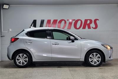 2018 Mazda Demio - Thumbnail