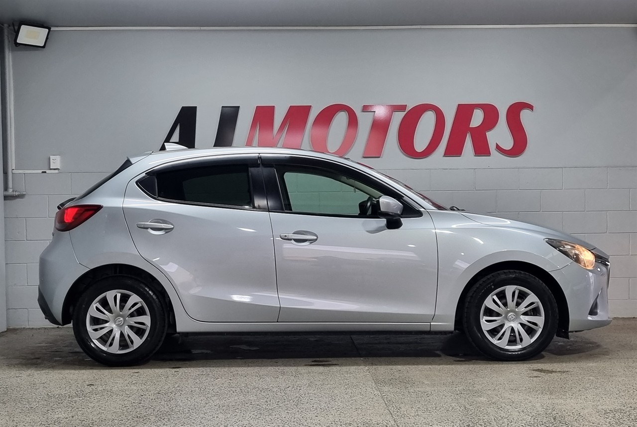 2018 Mazda Demio