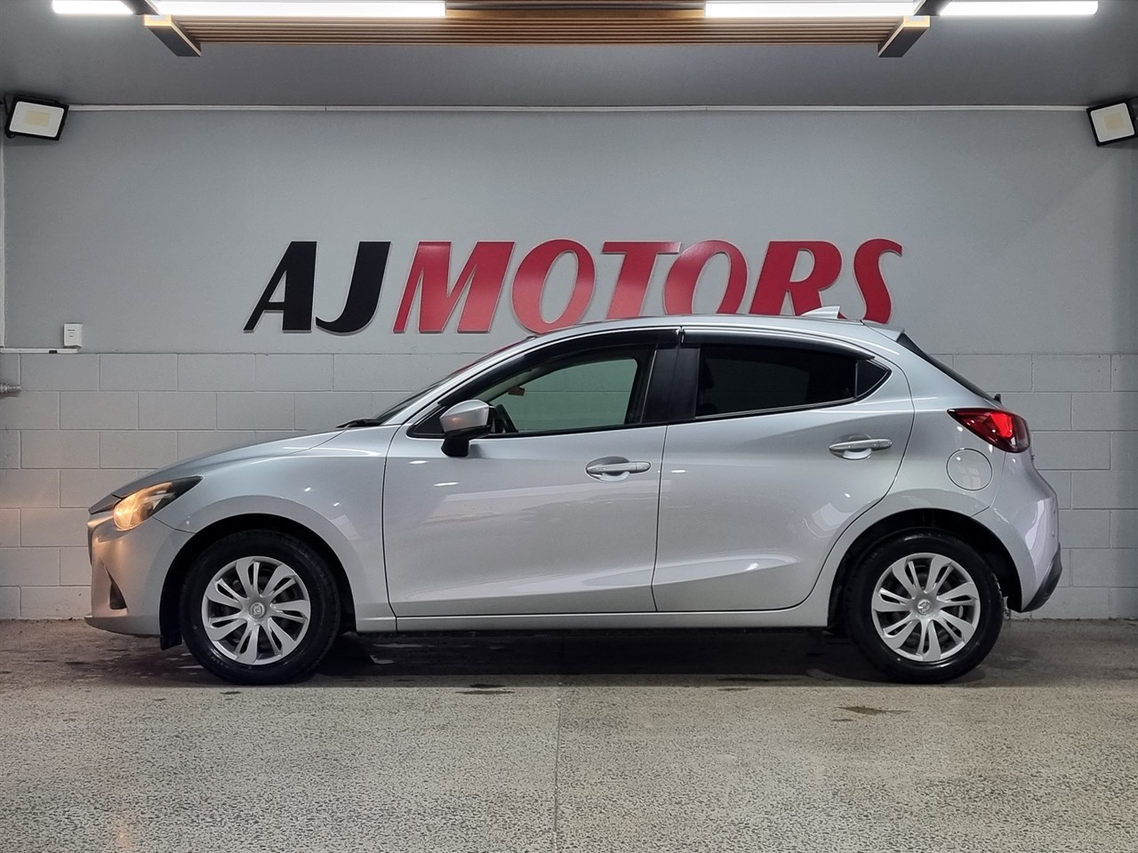 2018 Mazda Demio