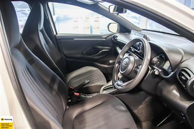 2021 Toyota Yaris - Thumbnail