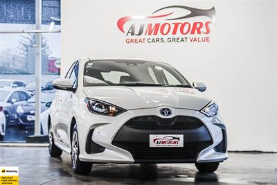 2021 Toyota Yaris - Thumbnail