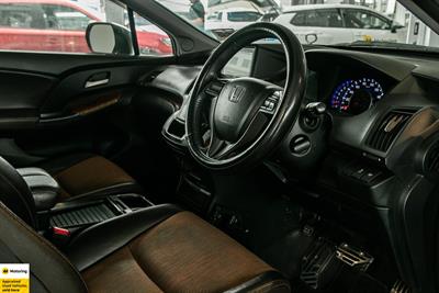 2011 Honda Odyssey - Thumbnail