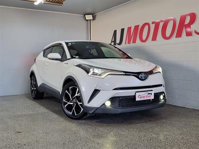 2017 Toyota C-HR - Thumbnail