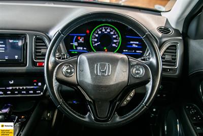 2015 Honda Vezel - Thumbnail