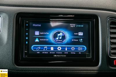 2015 Honda Vezel - Thumbnail