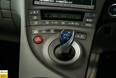 2013 Toyota Prius - Thumbnail