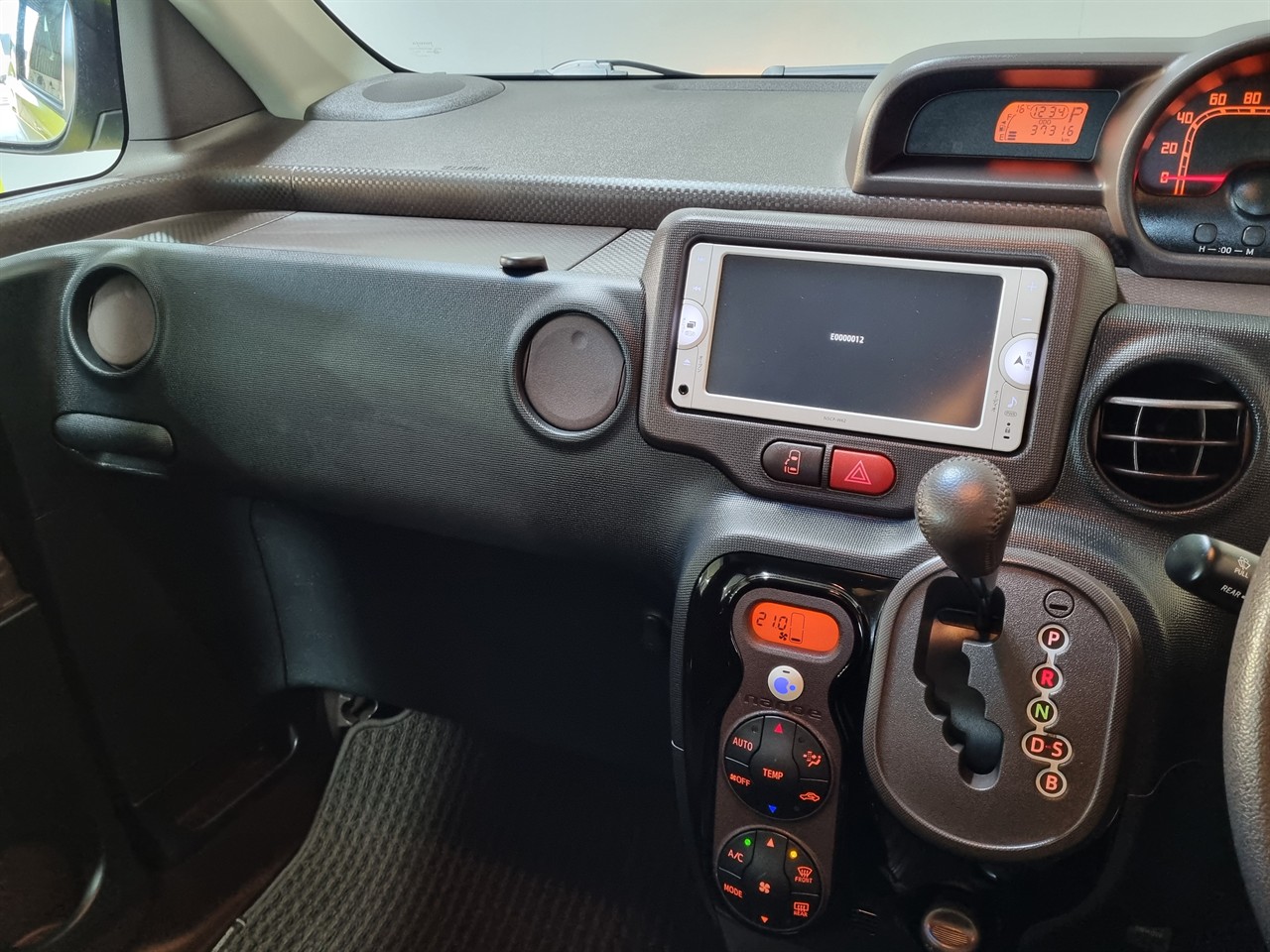2013 Toyota Spade