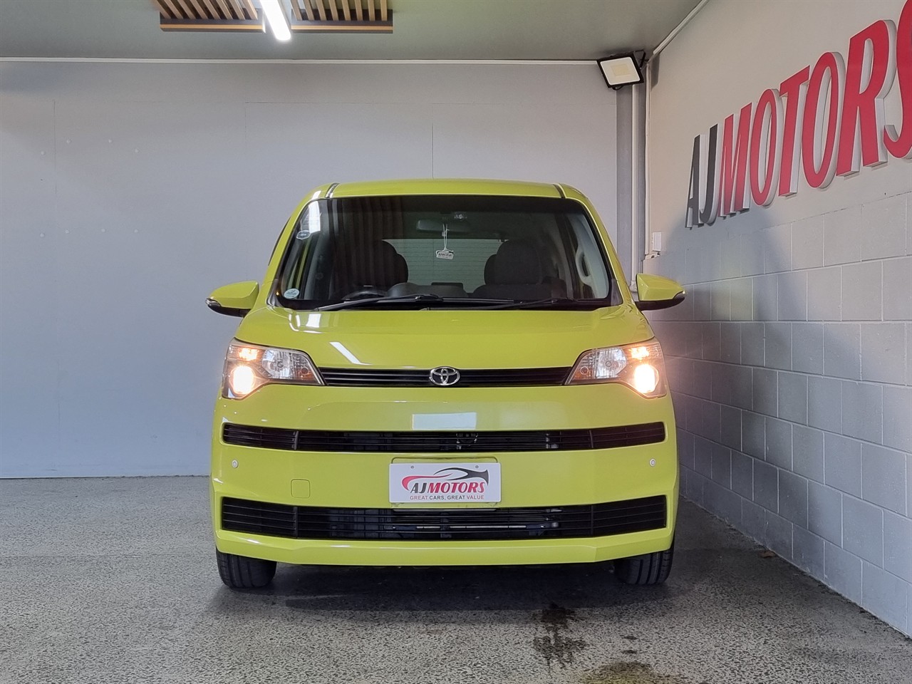 2013 Toyota Spade
