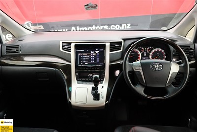 2014 Toyota Vellfire - Thumbnail