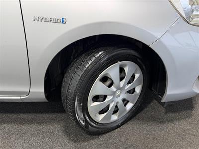 2014 Toyota Aqua - Thumbnail