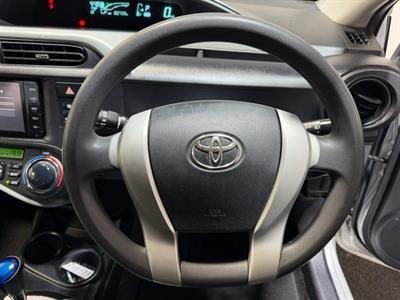 2014 Toyota Aqua - Thumbnail