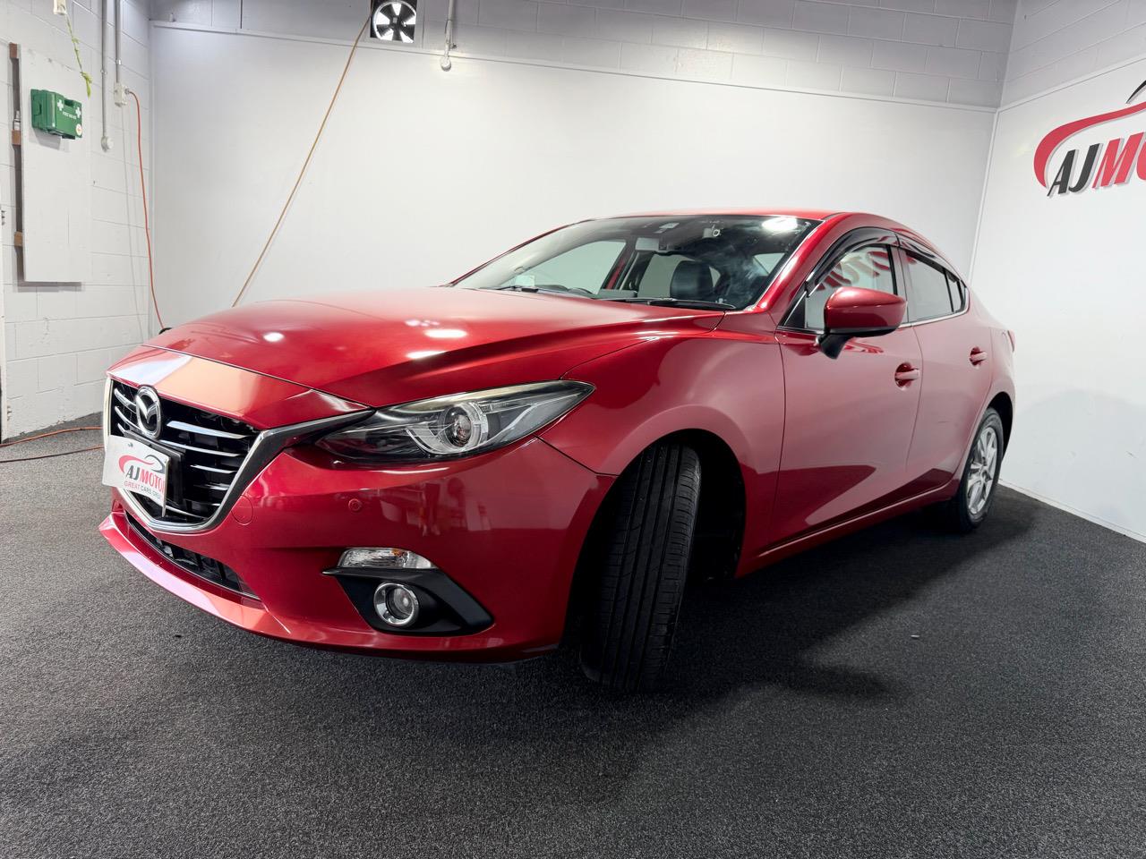 2015 Mazda Axela
