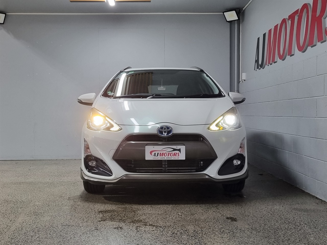 2015 Toyota Aqua