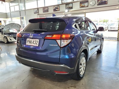 2017 Honda Vezel - Thumbnail