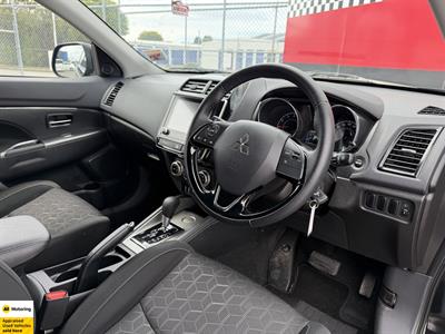 2024 Mitsubishi ASX - Thumbnail