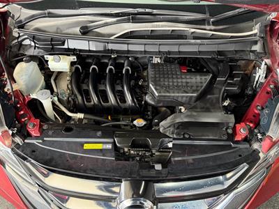 2017 Nissan Serena - Thumbnail