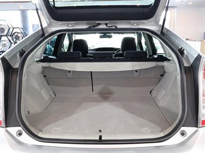 2013 Toyota Prius - Thumbnail