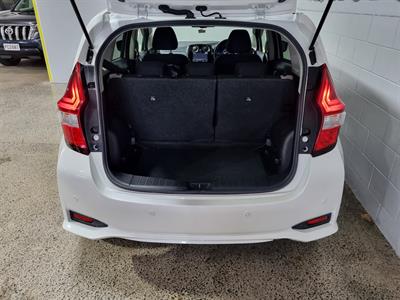 2017 Nissan Note - Thumbnail