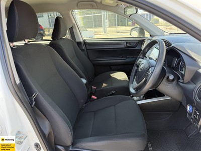 2020 Toyota Corolla - Thumbnail